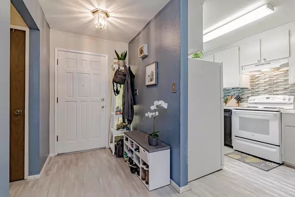 Davis, CA 95616,603 Isla PL