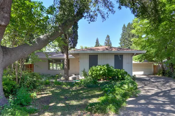 Carmichael, CA 95608,1009 Friars CT