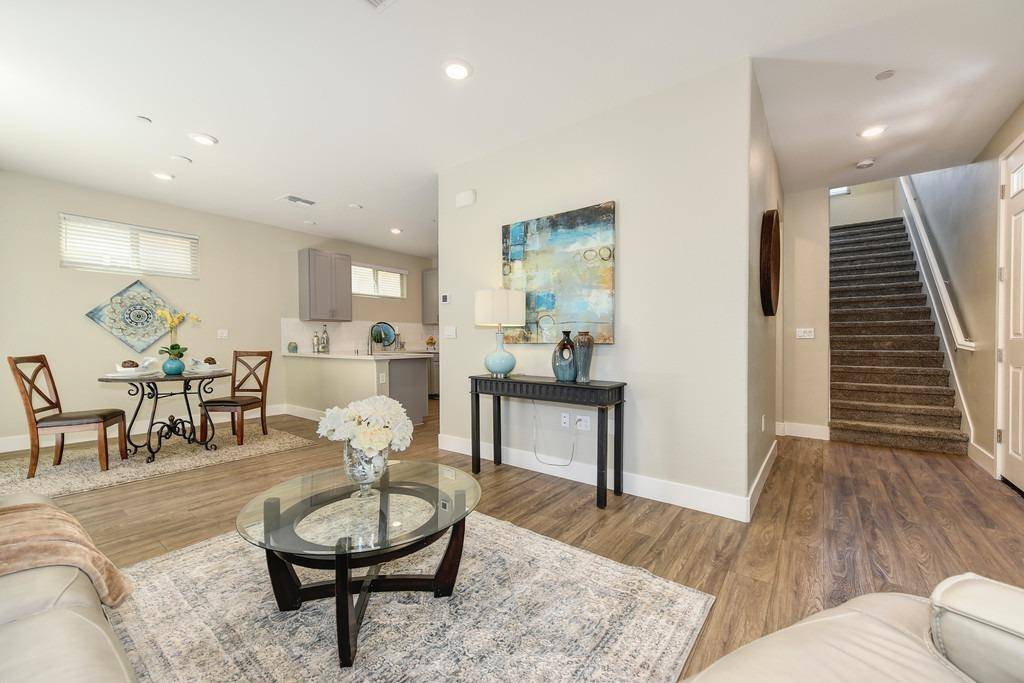 Elk Grove, CA 95757,8975 Upbeat WAY