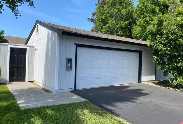 3400 Kingswood DR #2, Modesto, CA 95355