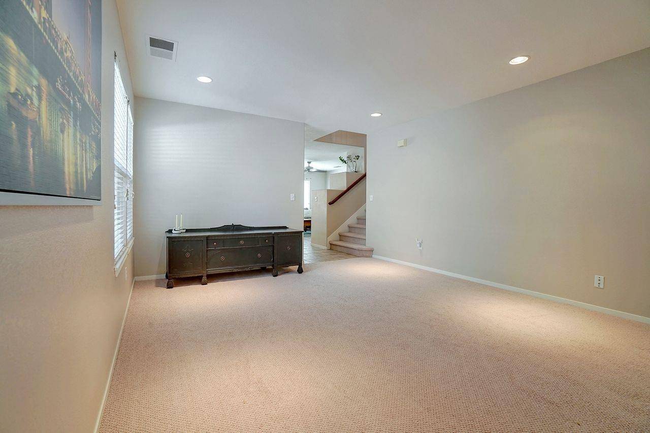 West Sacramento, CA 95691,3845 Solomon Island RD