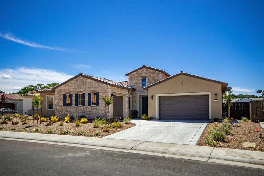 4212 Grand Elm LN, Rocklin, CA 95765