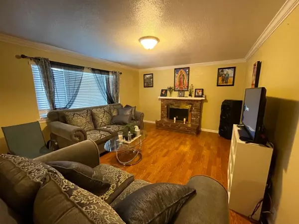 Modesto, CA 95350,2445 Eicher AVE