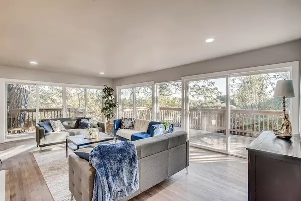 2148 Claremont RD, Carmichael, CA 95608