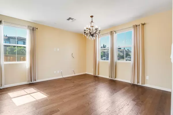 Fair Oaks, CA 95628,8120 Astaire LN