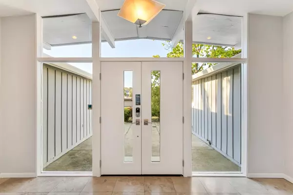 El Dorado Hills, CA 95762,3728 Park DR