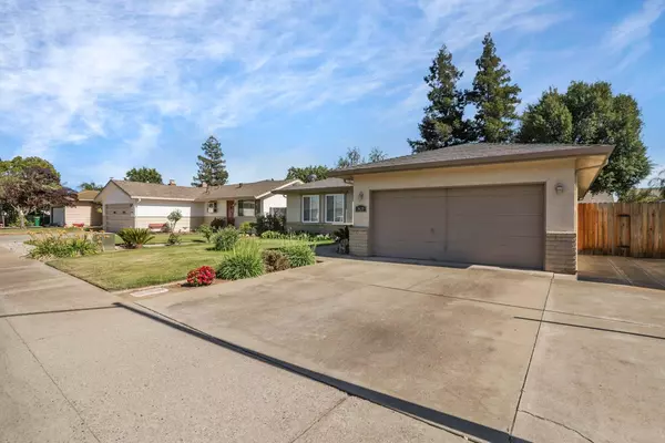 Lodi, CA 95242,1620 Royal Crest DR