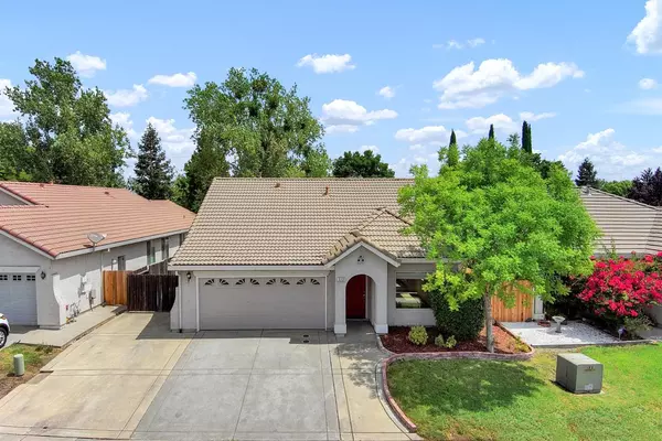 370 Groth CIR, Sacramento, CA 95834