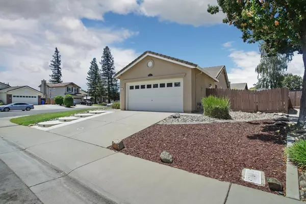 Galt, CA 95632,982 Rossburn CT