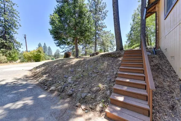 Pollock Pines, CA 95726,5241 Shooting Star RD