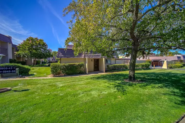 Carmichael, CA 95608,5943 Via Casitas