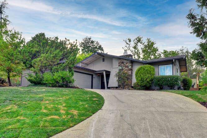 2904 Stanford LN, El Dorado Hills, CA 95762