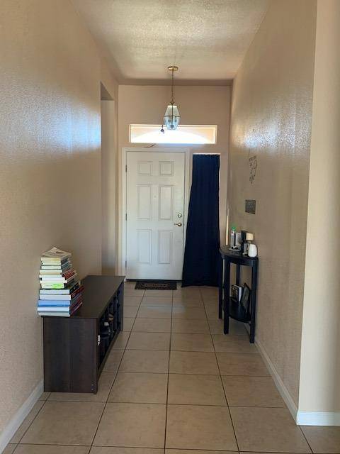 Sacramento, CA 95829,7957 Dersingham DR
