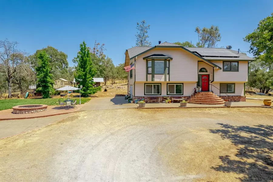 4181 Misty Creek CT, Pilot Hill, CA 95664
