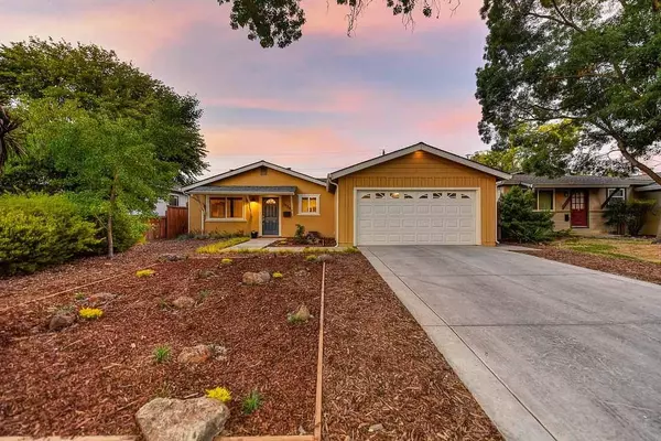 1508 Madrone LN, Davis, CA 95618