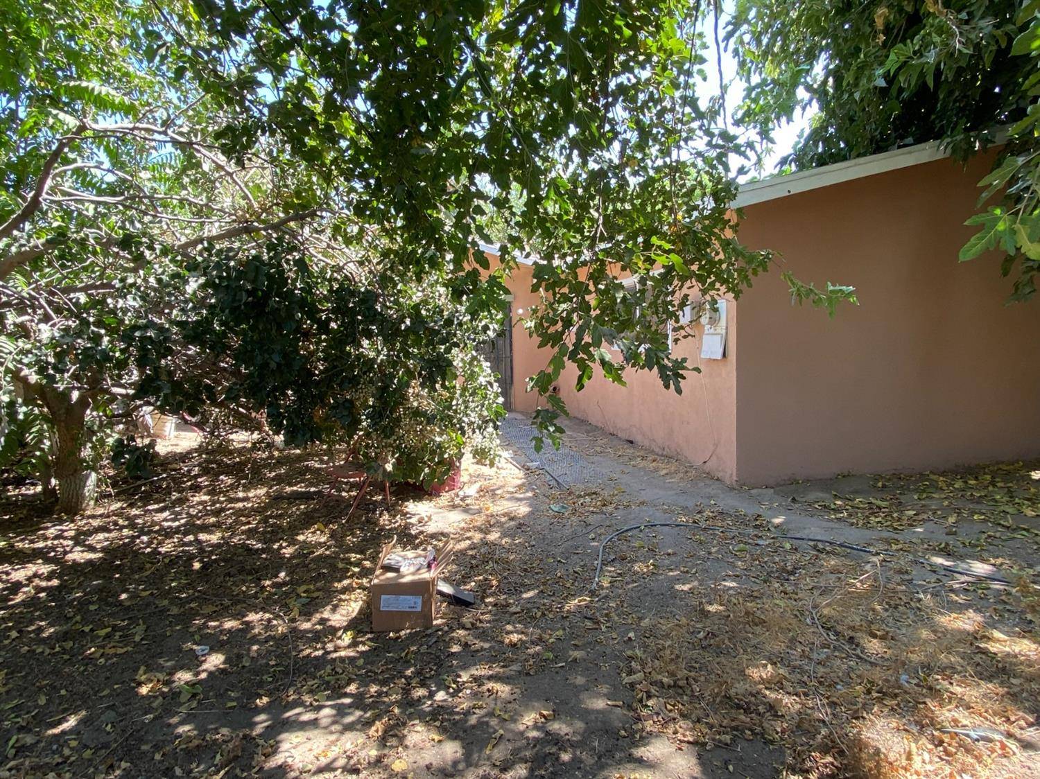 Bakersfield, CA 93307,9001 Viola ST