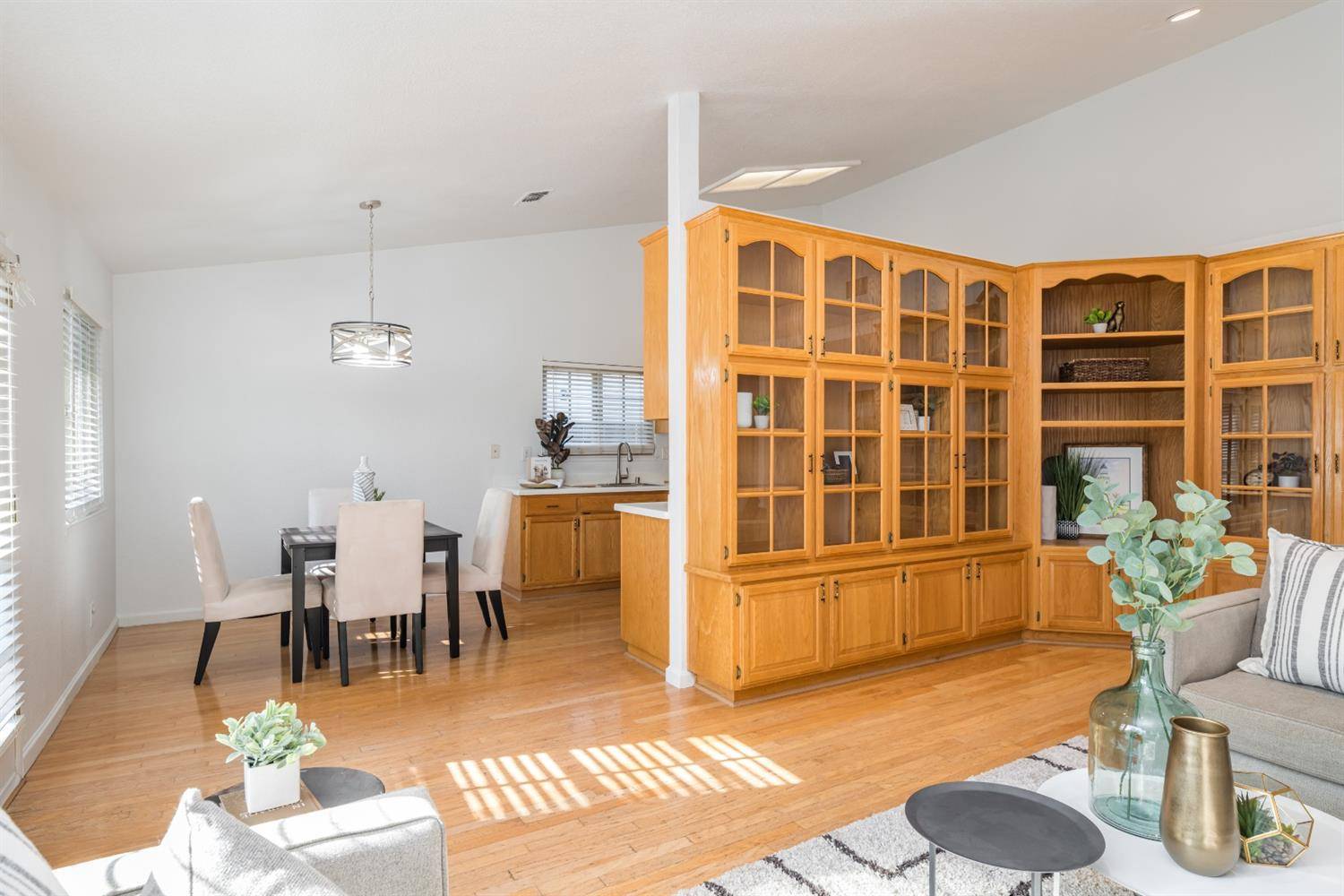Lincoln, CA 95648,2570 Inverness DR
