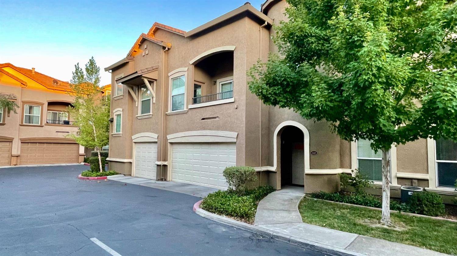 5350 Dunlay DR #1617, Sacramento, CA 95835