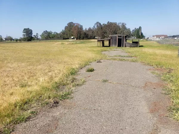 Rio Linda, CA 95673,0 W 4th ST