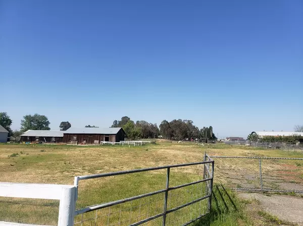 Rio Linda, CA 95673,0 W 4th ST