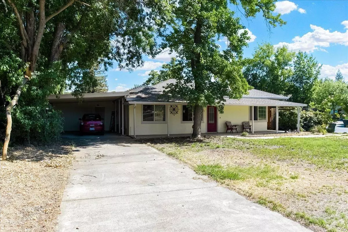 Rio Linda, CA 95673,1103 O ST