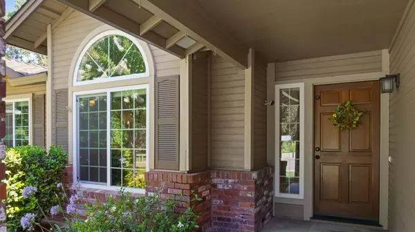 Orangevale, CA 95662,8970 Oakmore WAY