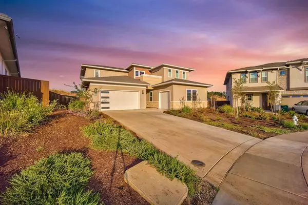 El Dorado Hills, CA 95762,977 Merrill CT