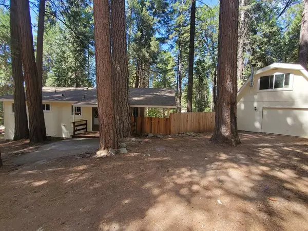 4860 Golden ST, Pollock Pines, CA 95726