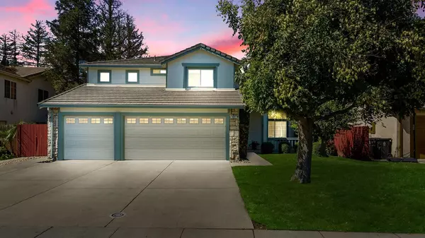 Lathrop, CA 95330,825 Sugar Pine DR