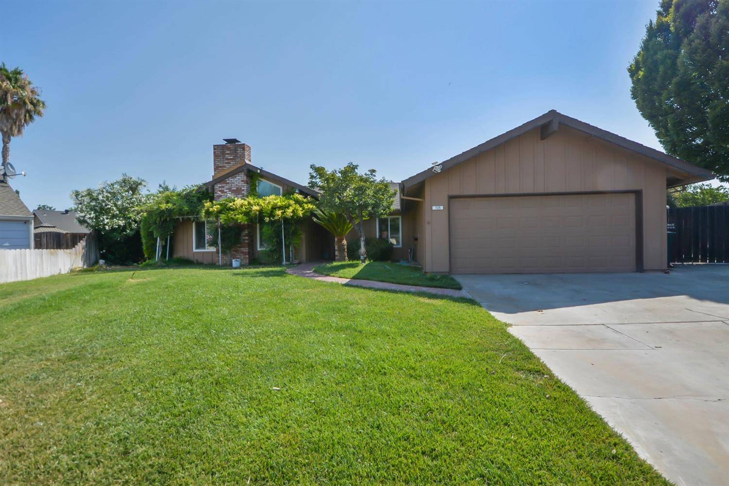 735 Hartley CT, Gustine, CA 95322