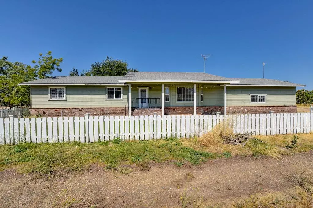 Rio Linda, CA 95673,5733 W 2nd ST