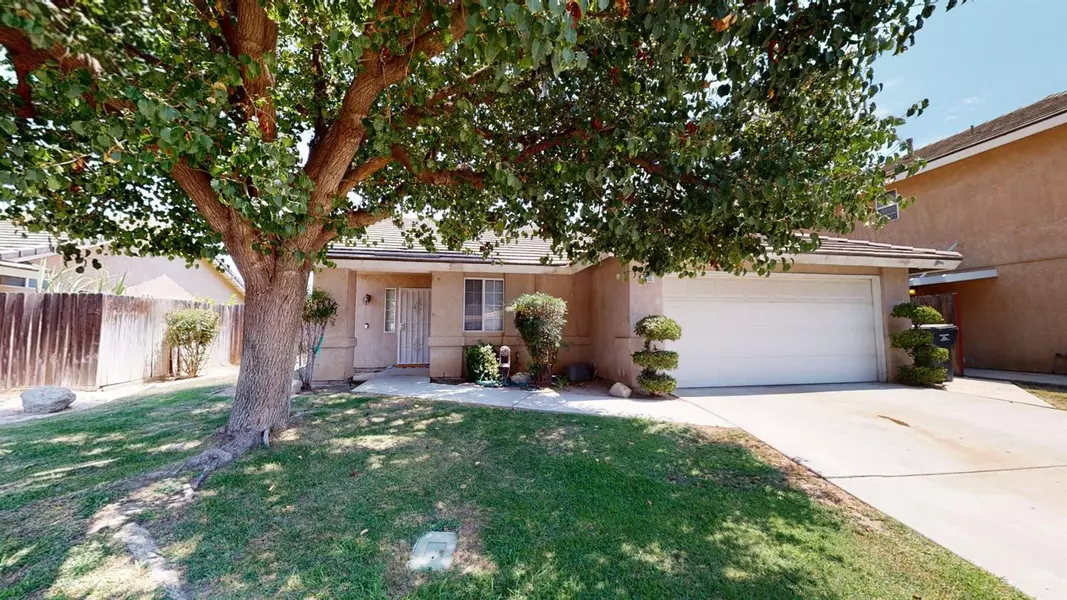 3300 Chuckwagon ST, Bakersfield, CA 93312