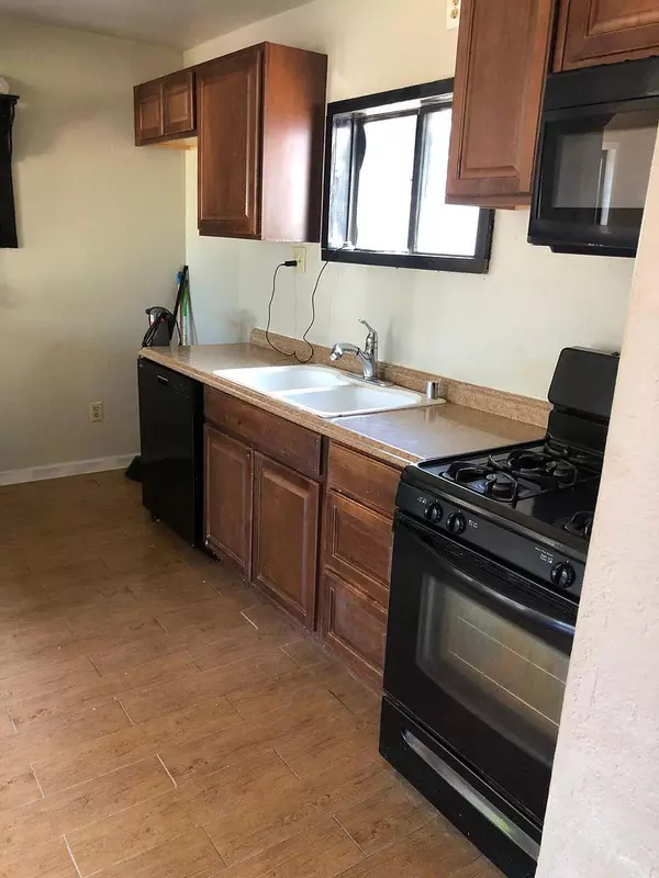 Sacramento, CA 95815,260 El Camino AVE