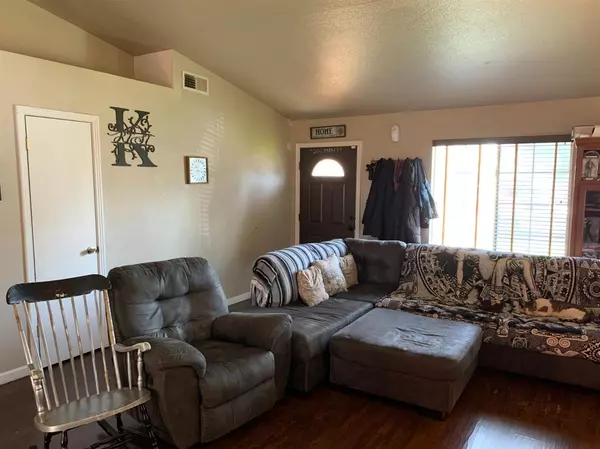 Modesto, CA 95357,3513 Bayboro DR