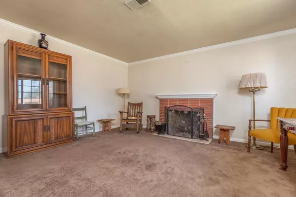 Rio Linda, CA 95673,7051 Silver Glen WAY