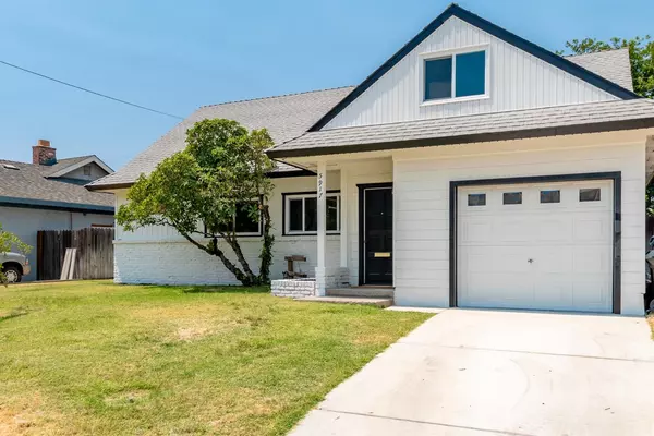 5917 Fairbairn DR, North Highlands, CA 95660