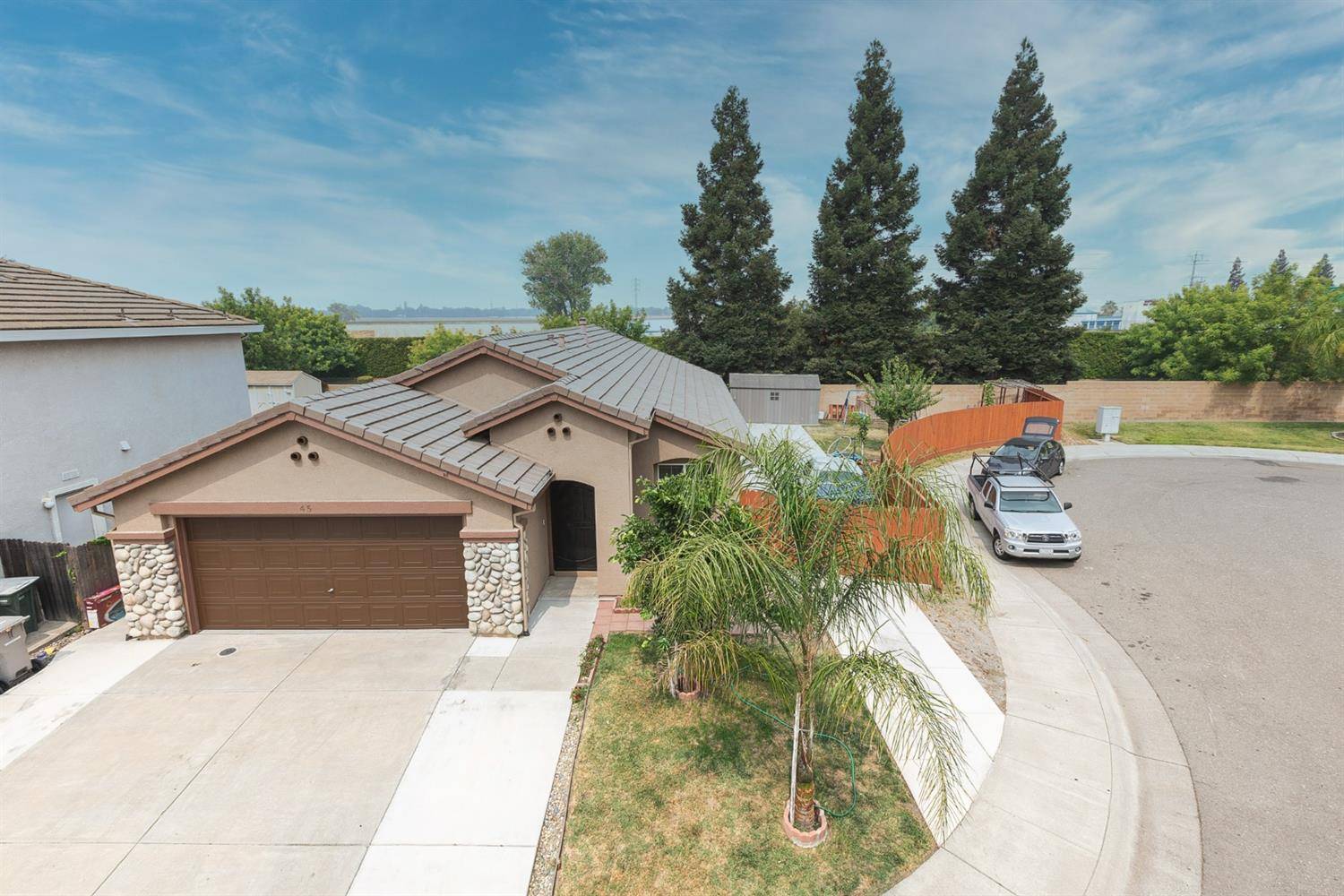 Sacramento, CA 95833,45 Blue Fern CT