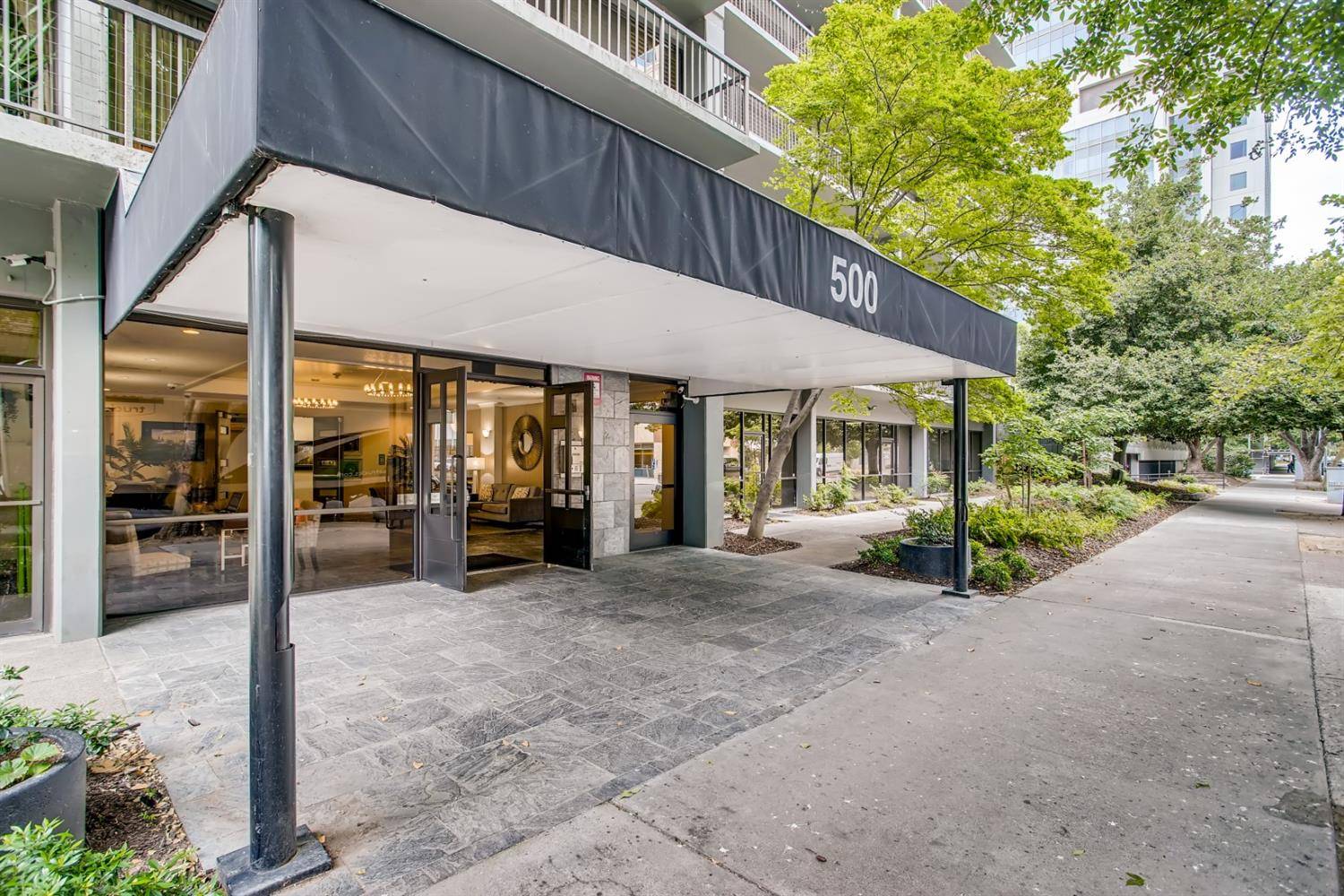 500 N ST #806, Sacramento, CA 95814