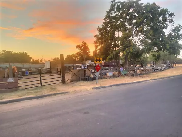 Modesto, CA 95351,2101 Robertson RD