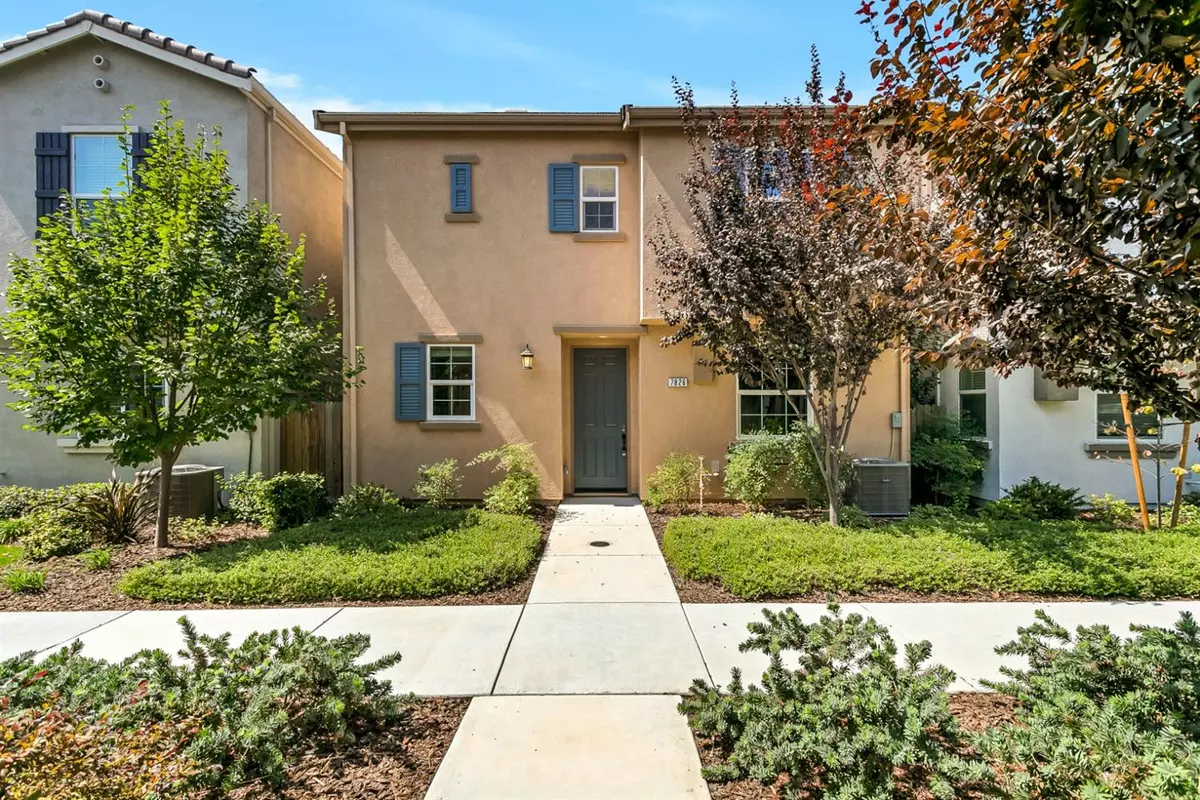 Sacramento, CA 95823,7826 Brizio WALK