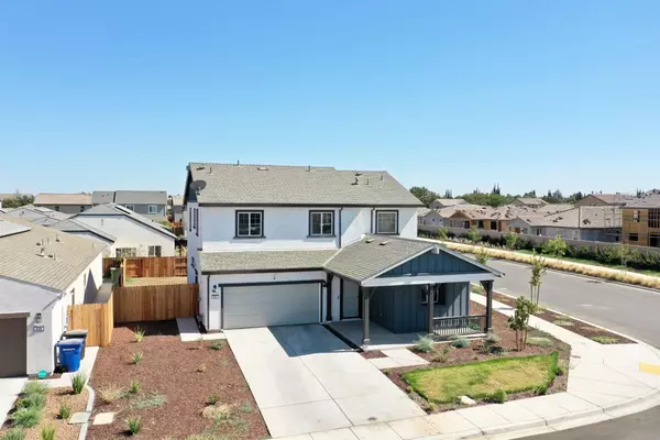 Patterson, CA 95363,804 Somerset WAY