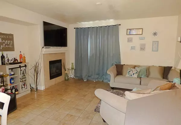 Rio Linda, CA 95673,7409 Molitor CT