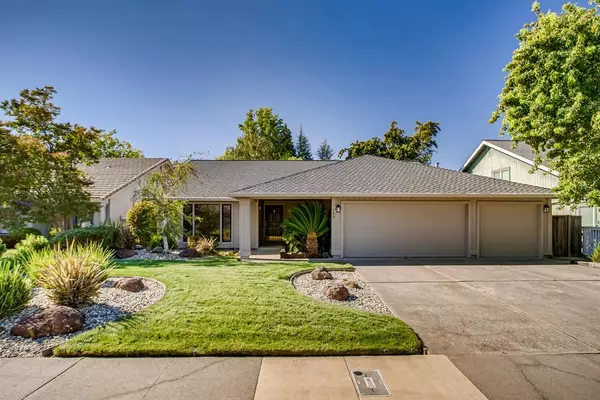 349 Rivergate WAY, Sacramento, CA 95831