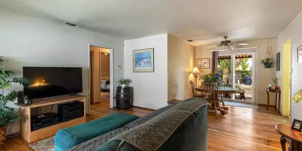 Sacramento, CA 95824,5856 Ortega ST