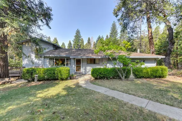 3086 Sesame ST, Pollock Pines, CA 95726