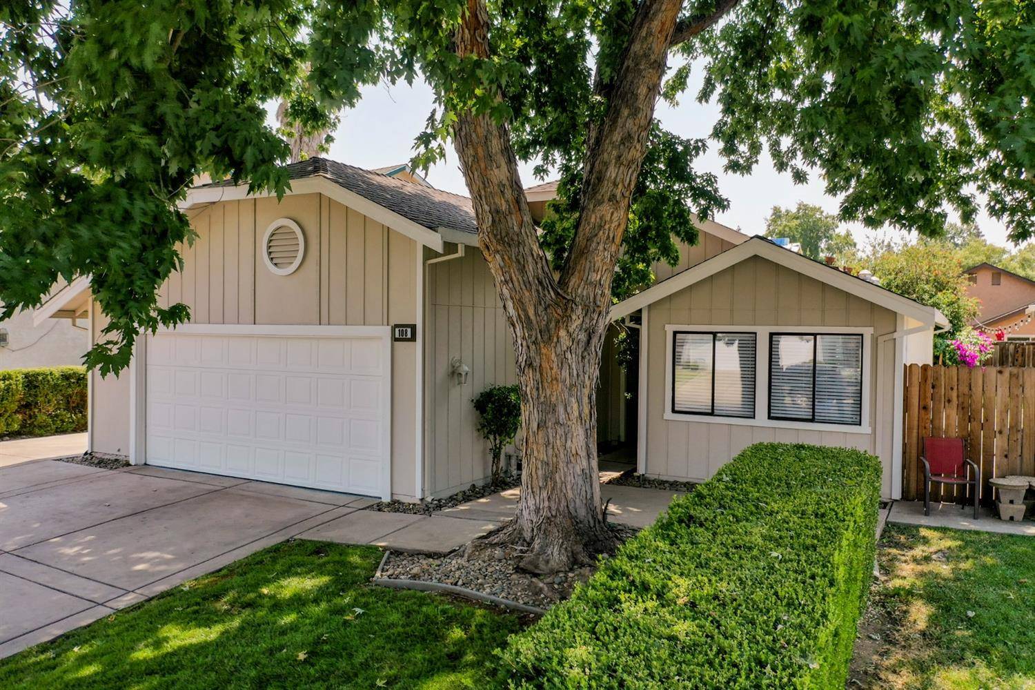 Sacramento, CA 95833,108 River Run CIR