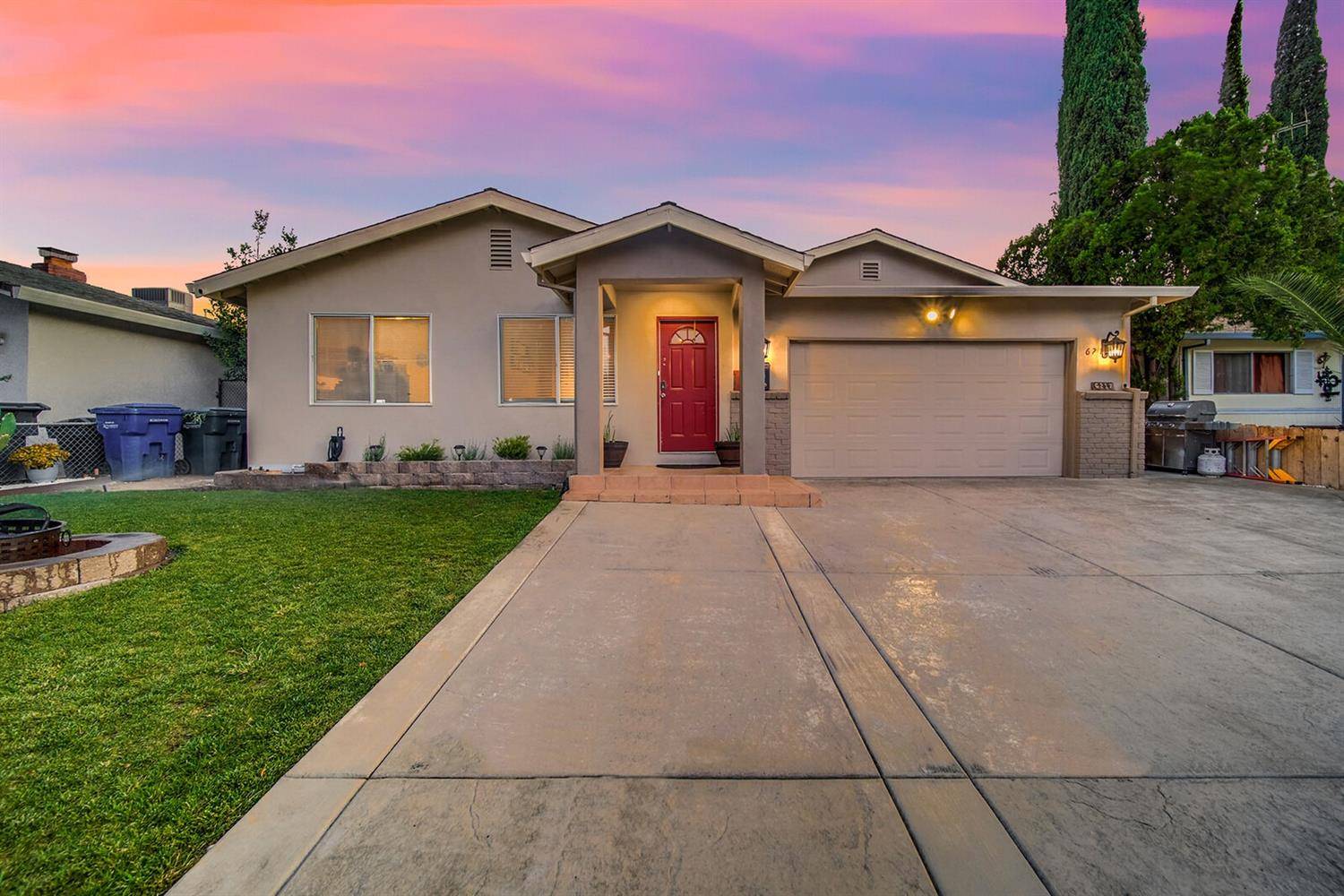 North Highlands, CA 95660,6217 Dewar WAY