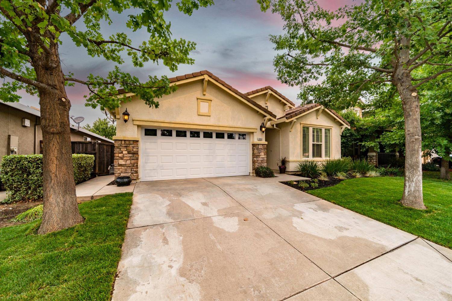 Lincoln, CA 95648,1462 Regent CIR