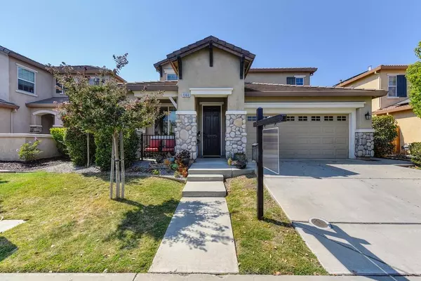1360 Woodford LN, Lincoln, CA 95648