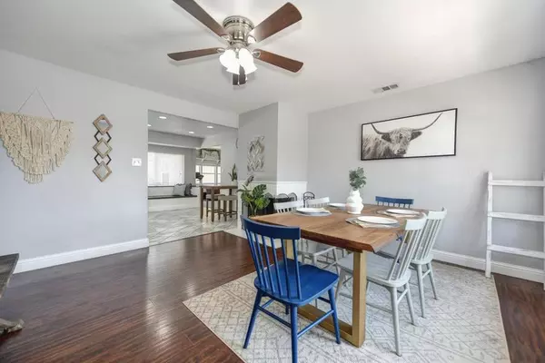 Carmichael, CA 95608,5301 Hesper WAY